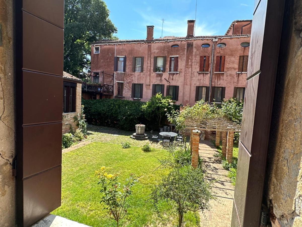 Zen Accommodation Grand Canal Venice Exterior photo